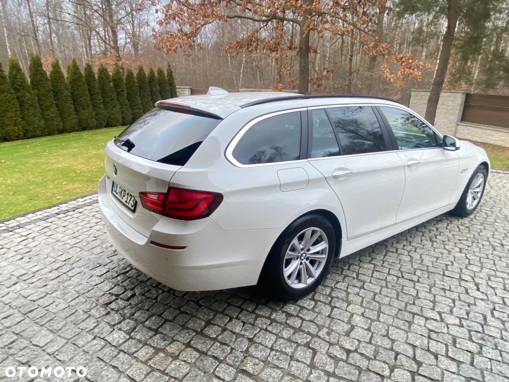 BMW Seria 5 525d xDrive Sport-Aut - 5