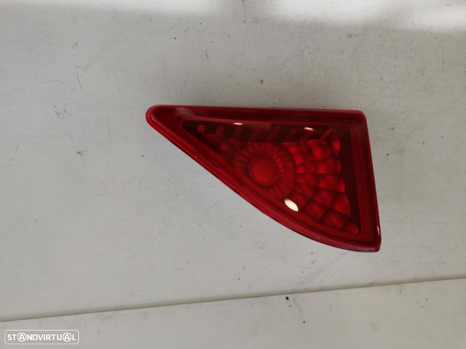 Farol farolim 3° stop renault Master 3 Opel Movano 2010 a 2015 (novo) - 2