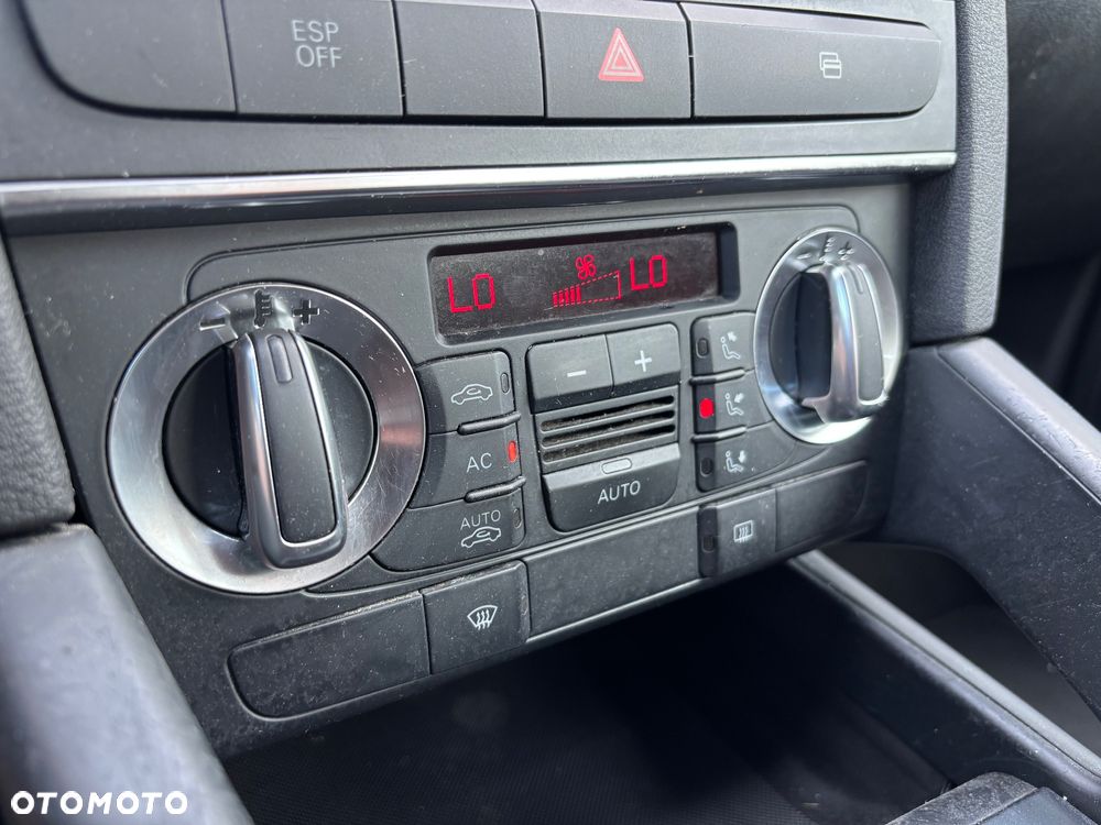 Audi A3 3-drzwiowe 1.9 TDI Attraction - 19