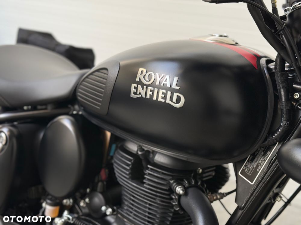 Royal Enfield Classic - 16