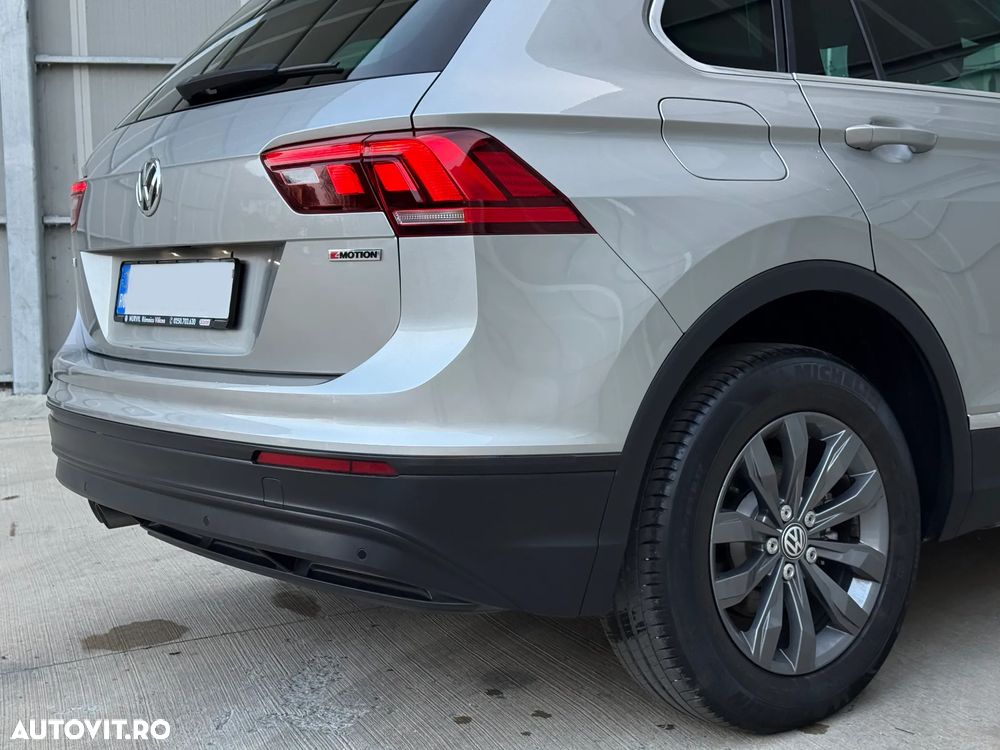 Volkswagen Tiguan 2.0 TDI 4Mot DSG Comfortline - 16