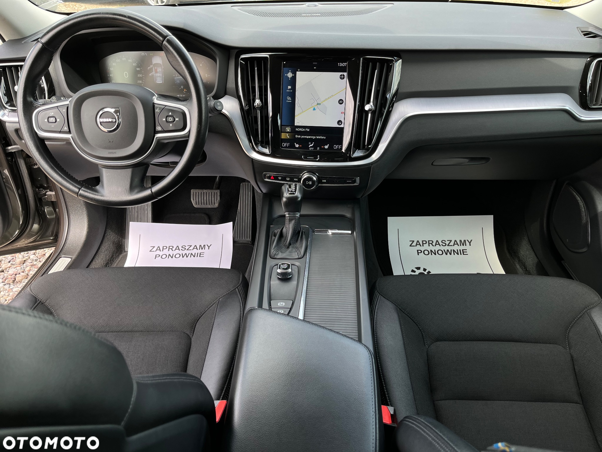 Volvo V60 D3 Momentum Pro - 22