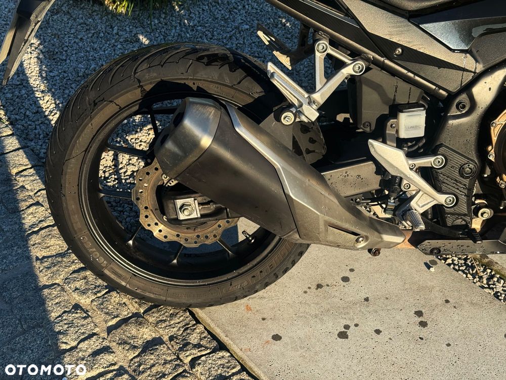 Honda CB - 2