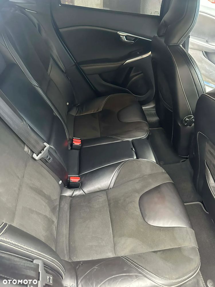 Volvo V40 D2 Drive-E R-Design Kinetic - 10