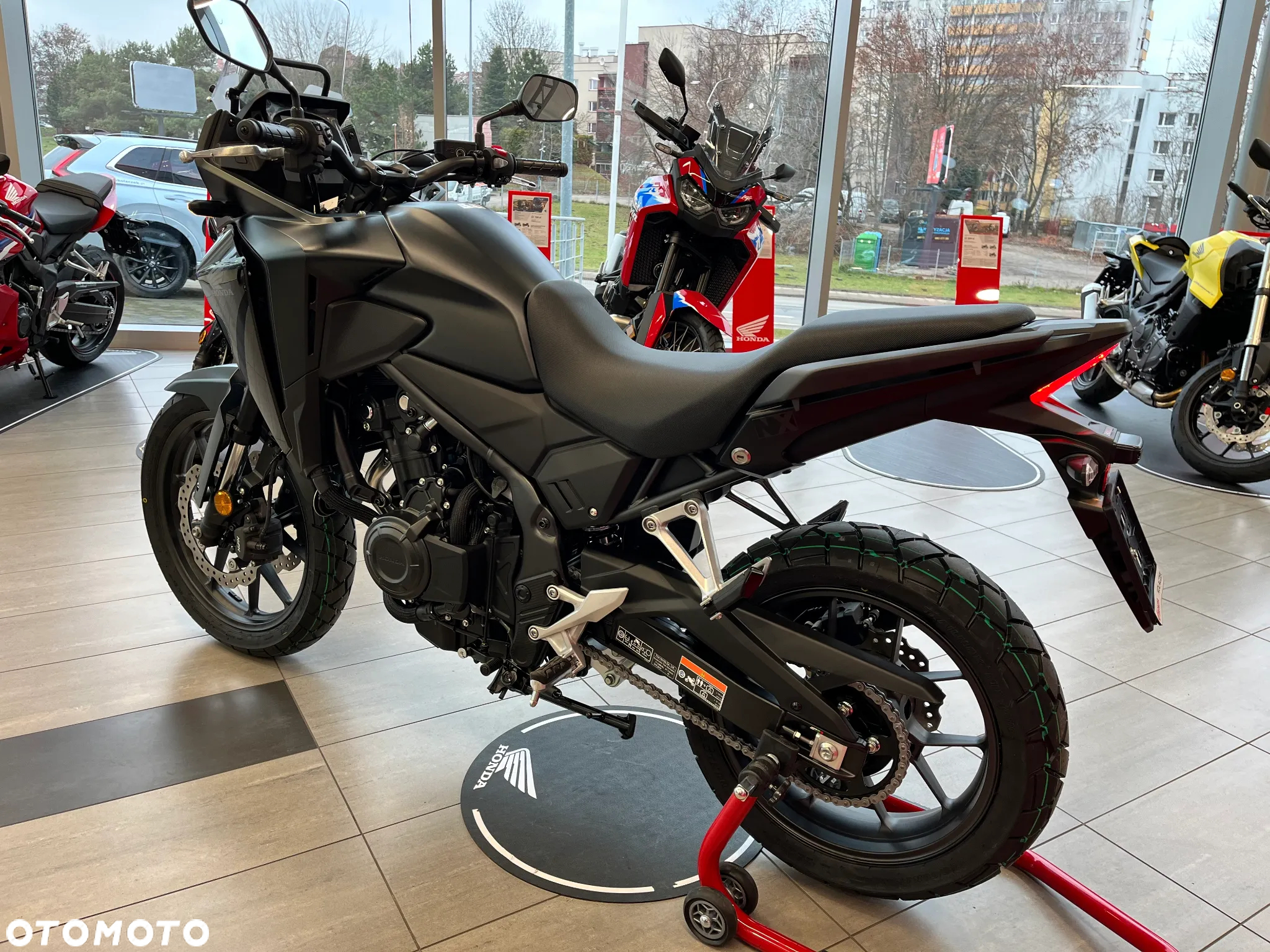 Honda CB - 4