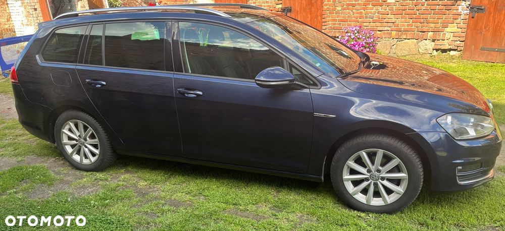 Volkswagen Golf - 3