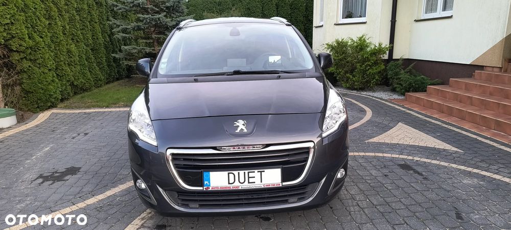 Peugeot 5008 2.0 HDi Allure - 2