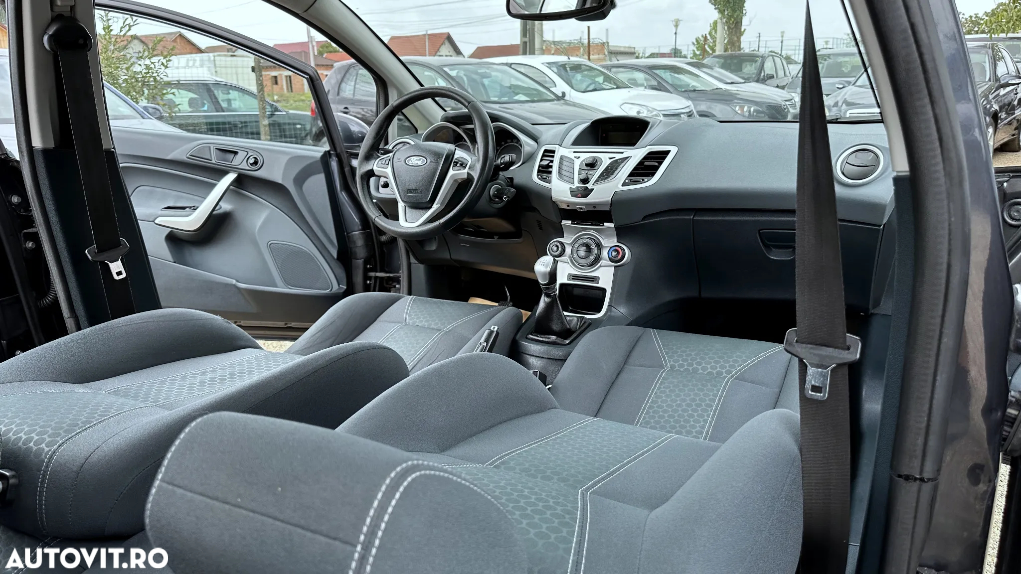Ford Fiesta 1.6 TDCI Titanium - 7