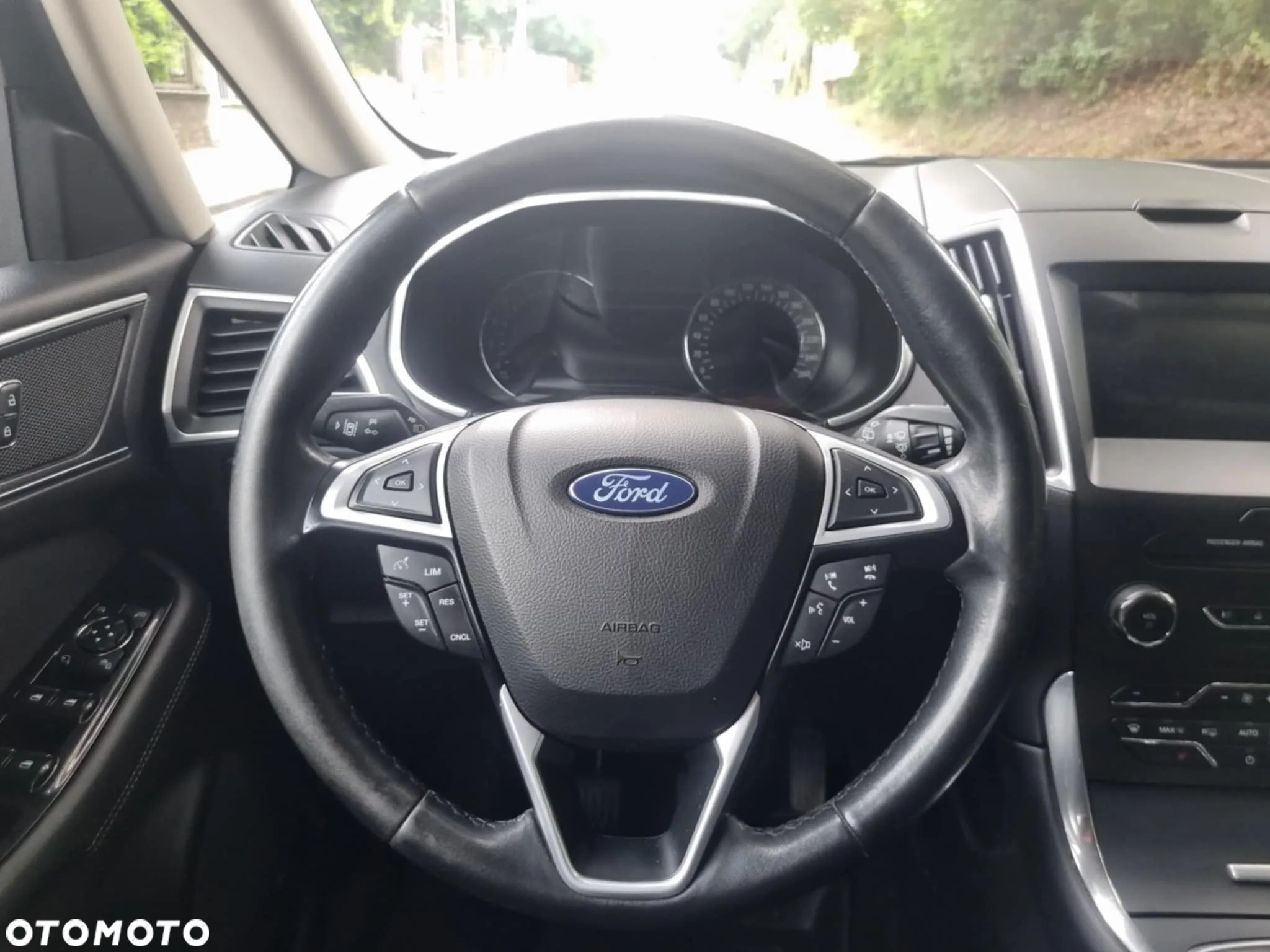 Ford S-Max - 15