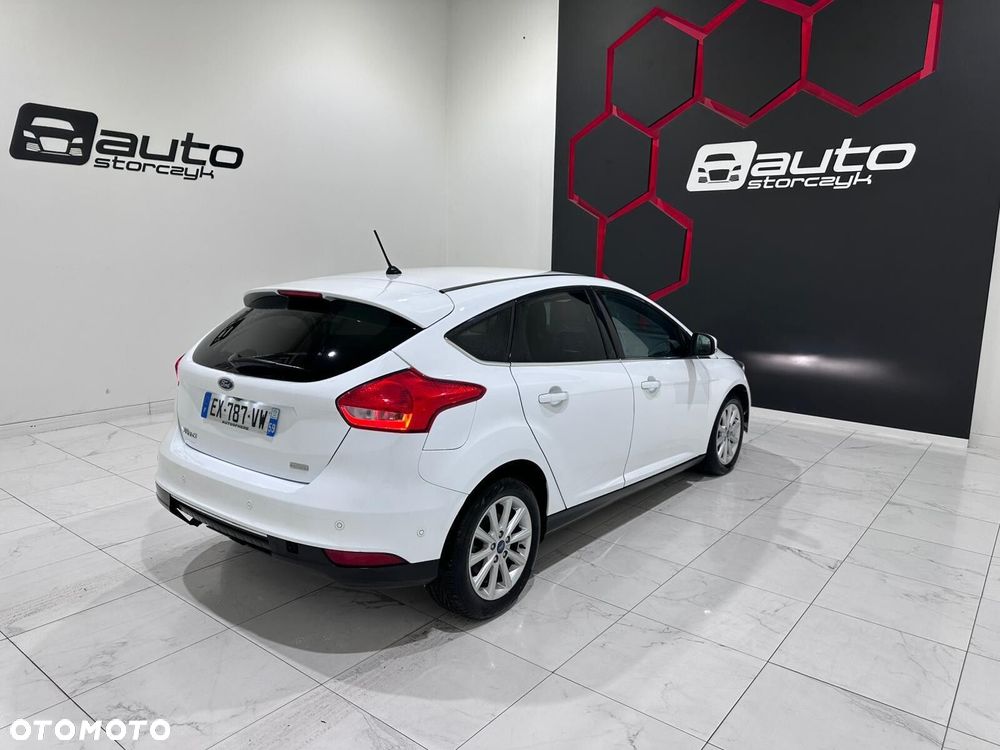 Ford Focus - 1