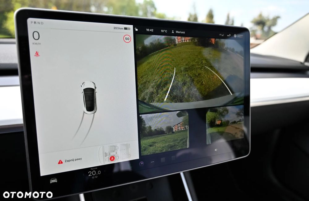Tesla Model 3 - 30