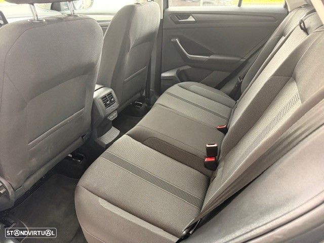 VW T-Roc 1.0 TSI Life - 9