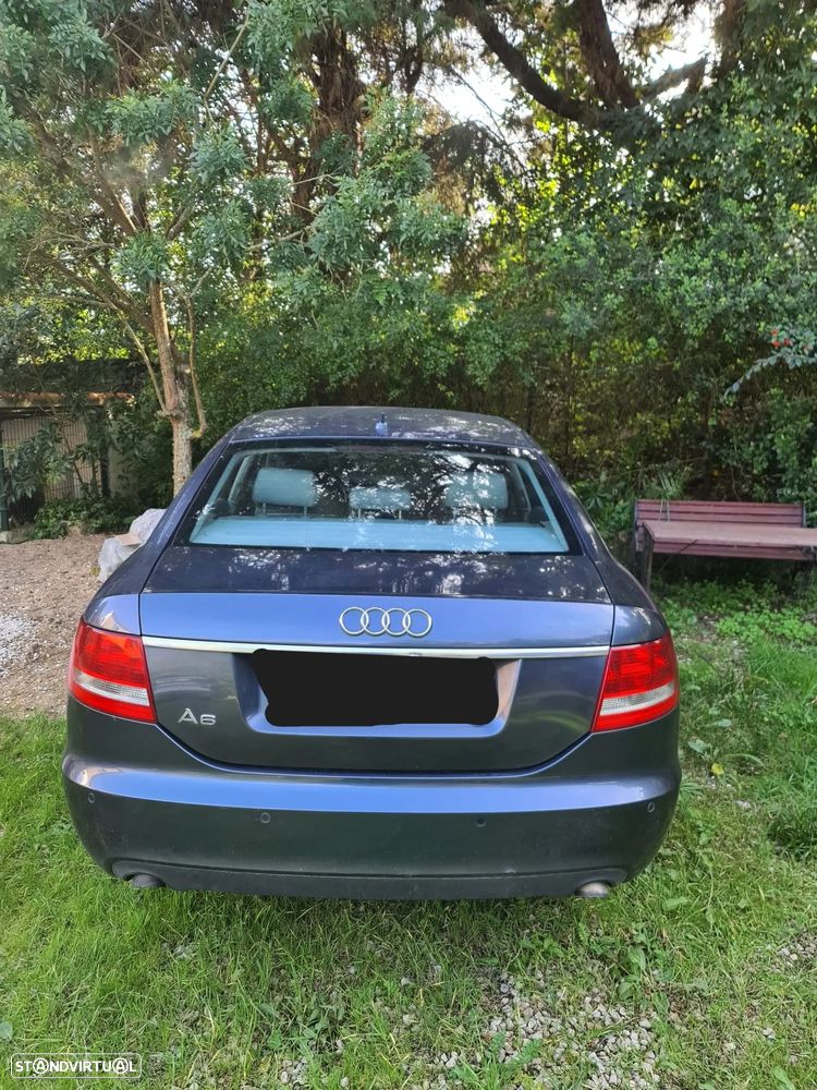 Audi A6 2.0 TDI Multitronic - 9