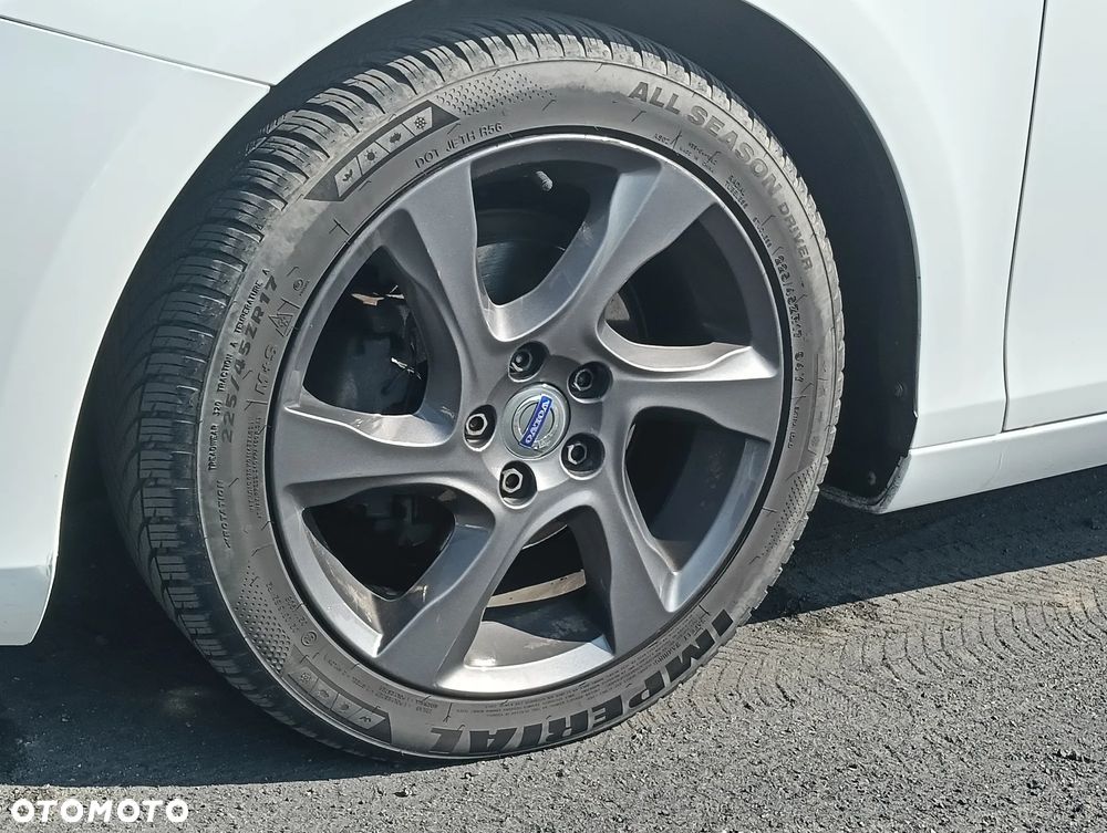 Volvo V40 - 13