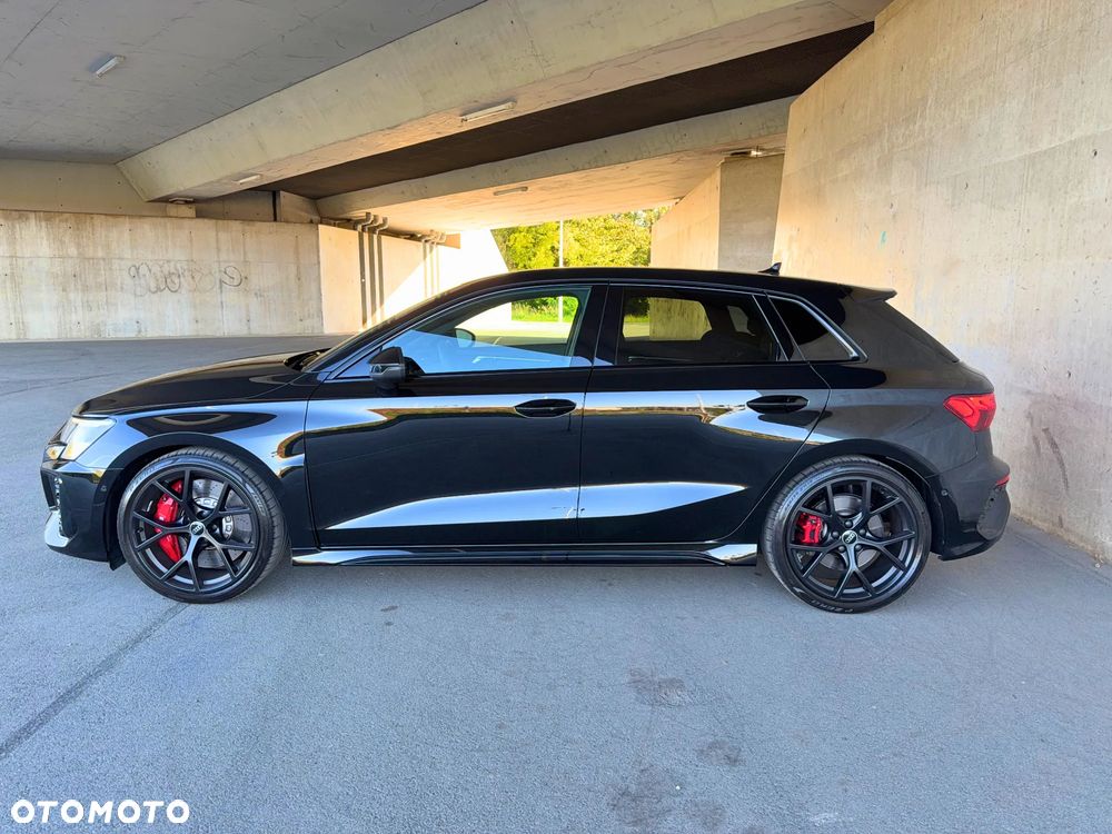 Audi RS3 Sportback TFSI Quattro S tronic - 4