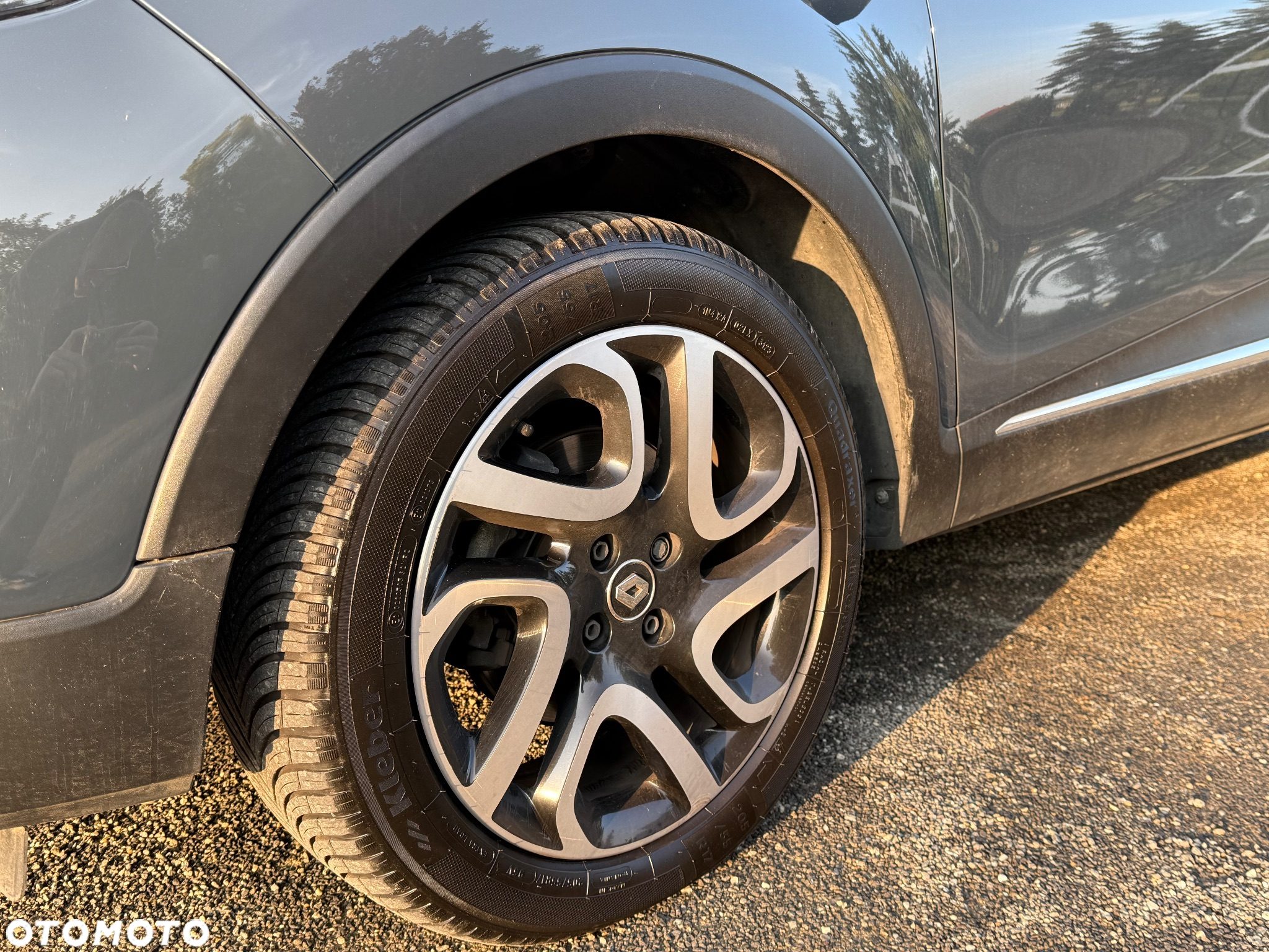 Renault Captur - 3