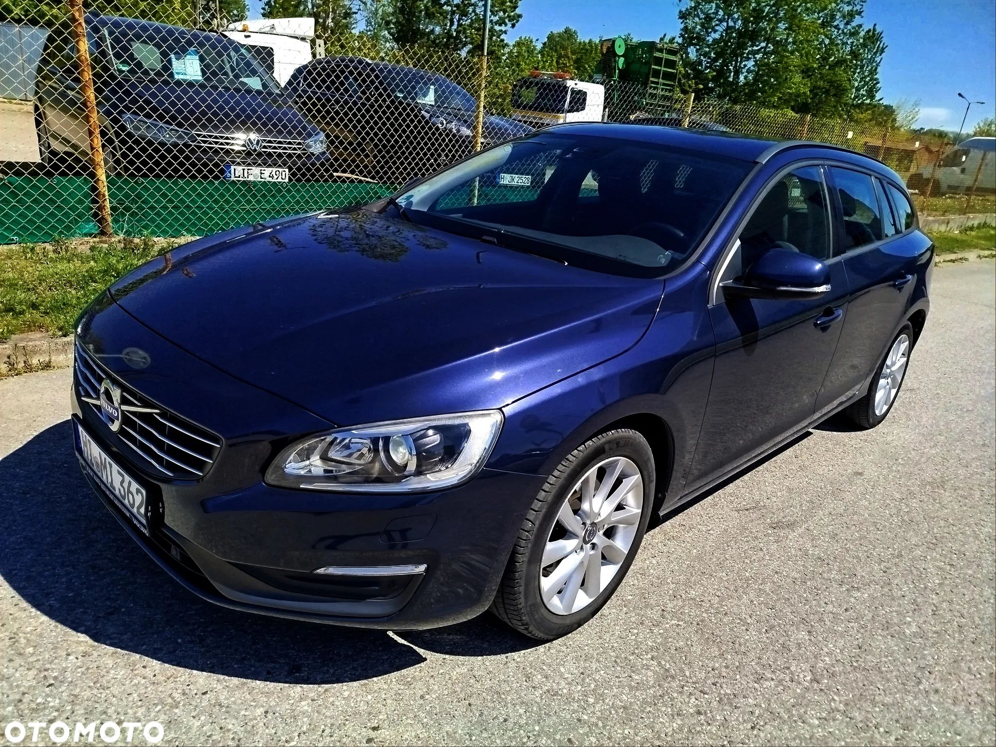 Volvo V60 D3 Business Edition - 1