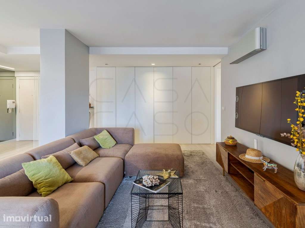 Apartamento T2+ 1 mobilado e equipado com parqueamento - Grande imagem: 4/25
