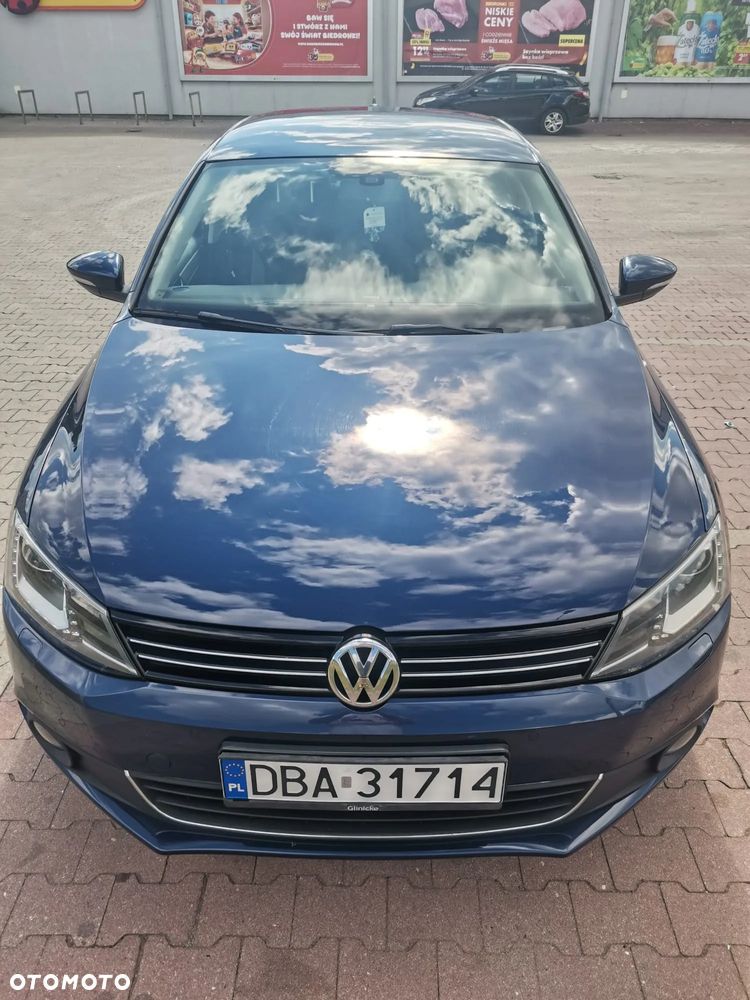 Volkswagen Jetta 1.4 TSI Comfortline - 4