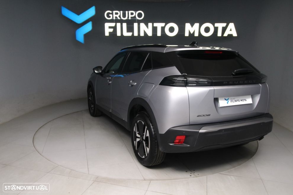 Peugeot 2008 1.2 PureTech Allure - 4
