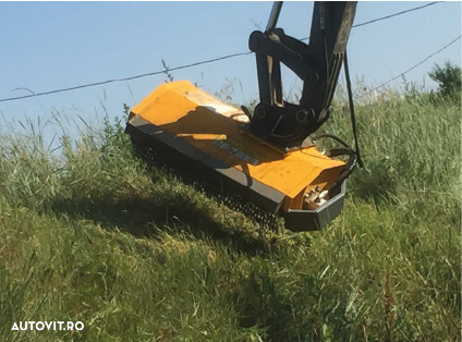 Tocatoare buldoexcavator cu ciocane model Femac T5 105 - 5