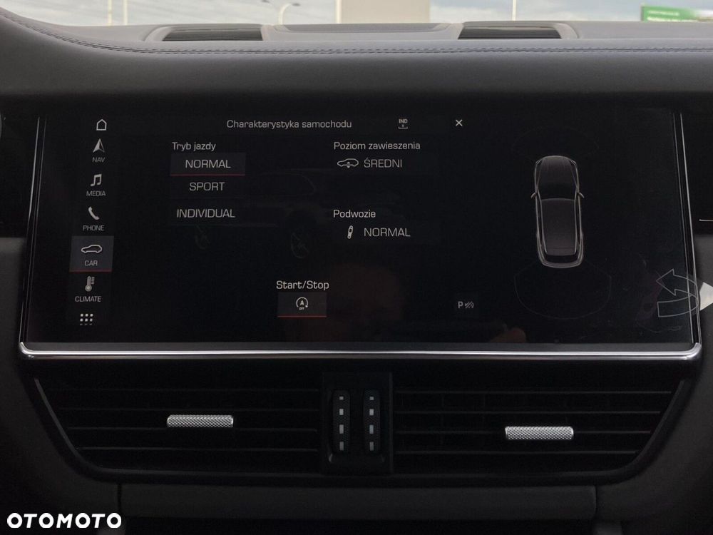 Porsche Cayenne Standard - 31