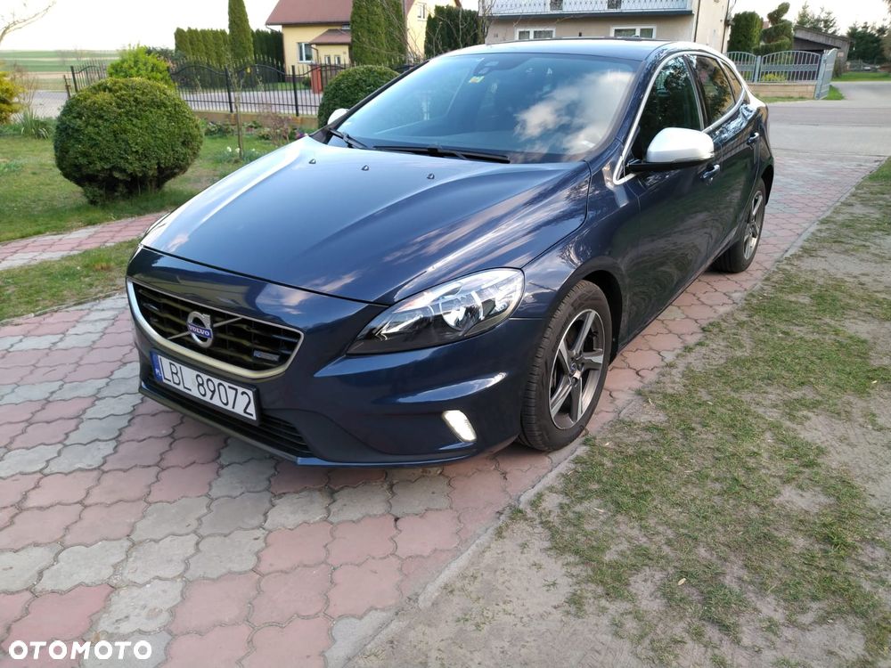 Volvo V40 D4 Summum - 1