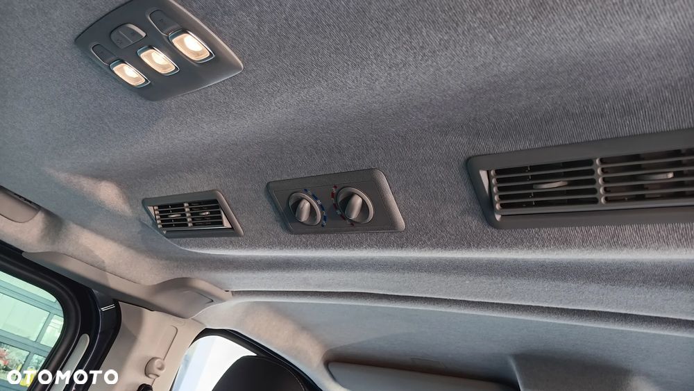 Renault Trafic Kombi 2.0 L2 Equilibre - 21