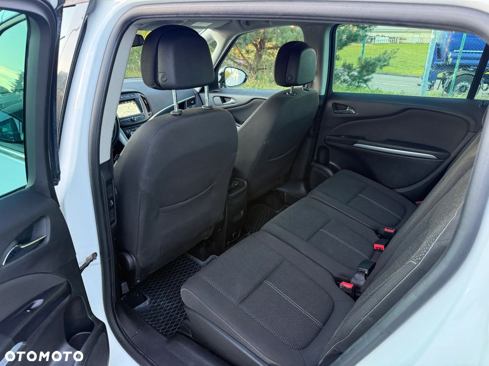 Opel Zafira - 12