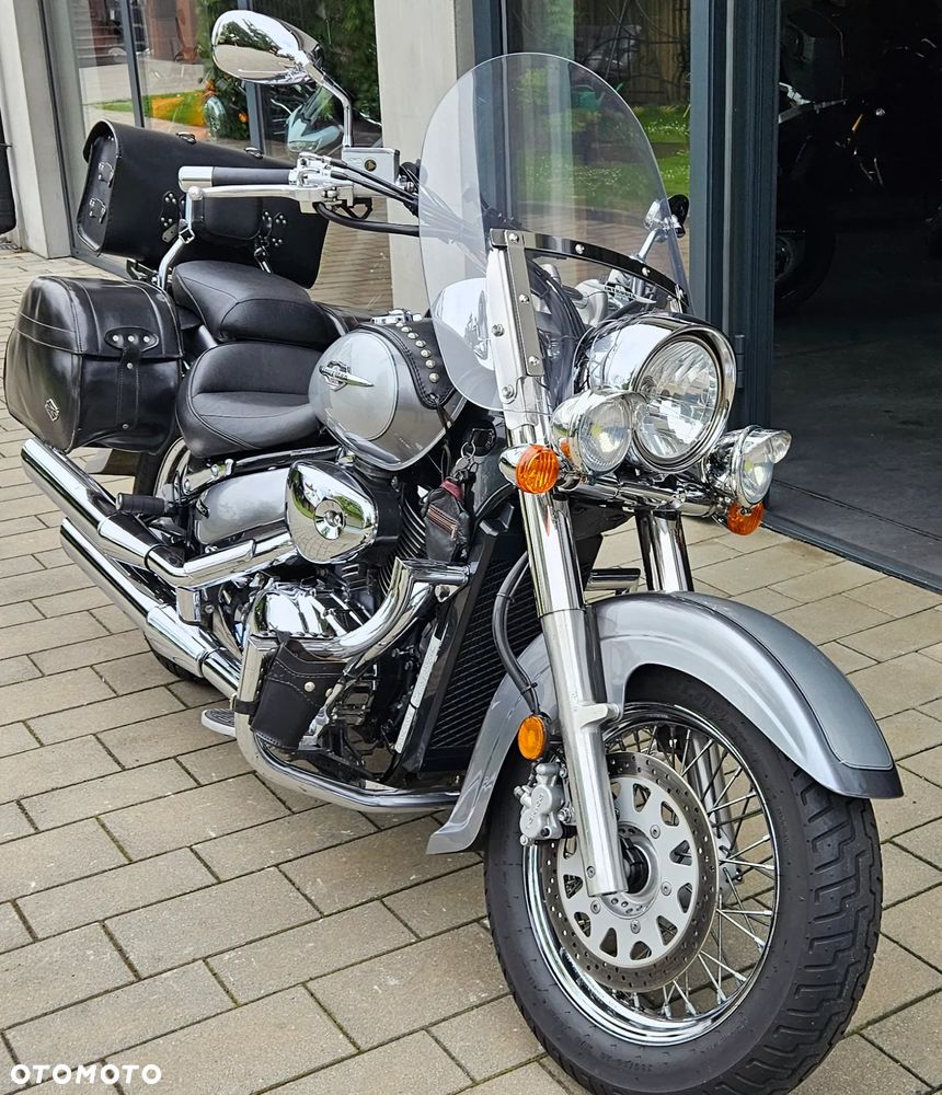 Suzuki VL 800 Volusia - Boulevard C50 - 5
