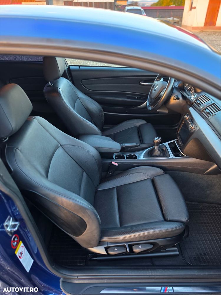 BMW Seria 1 123d - 23