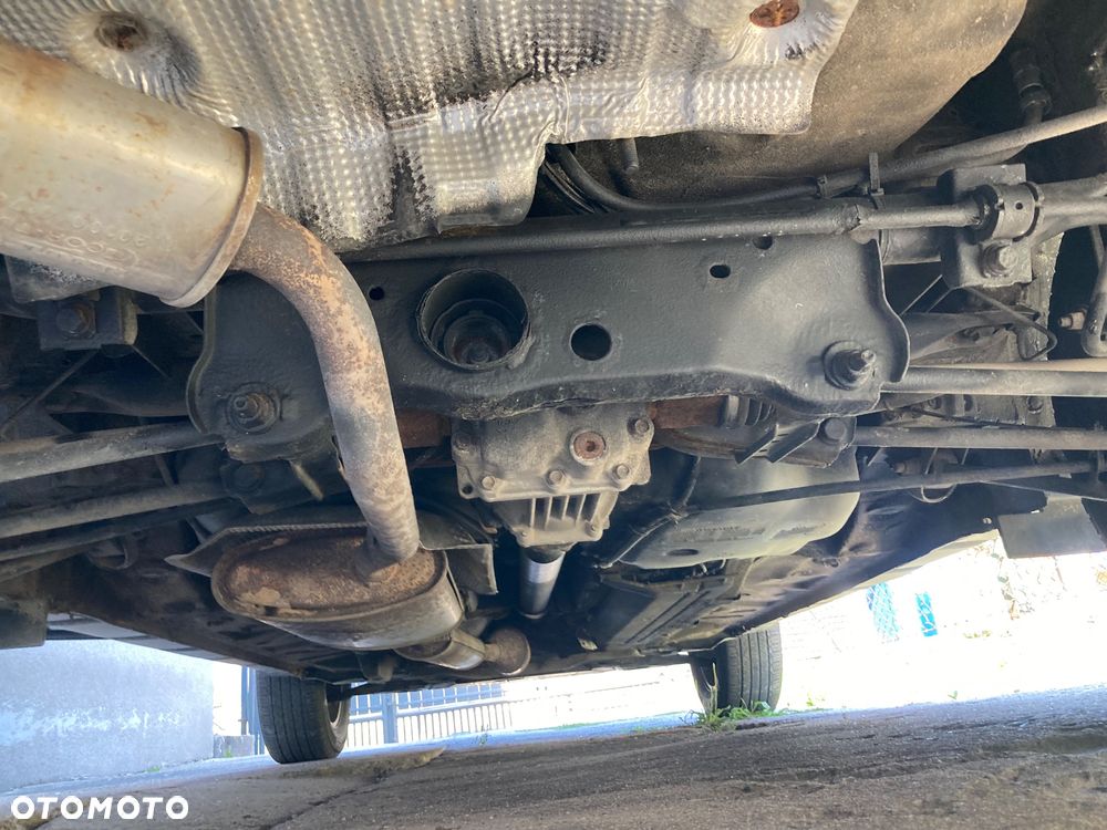 Dacia Duster 1.6 Laureate 4x4 - 9