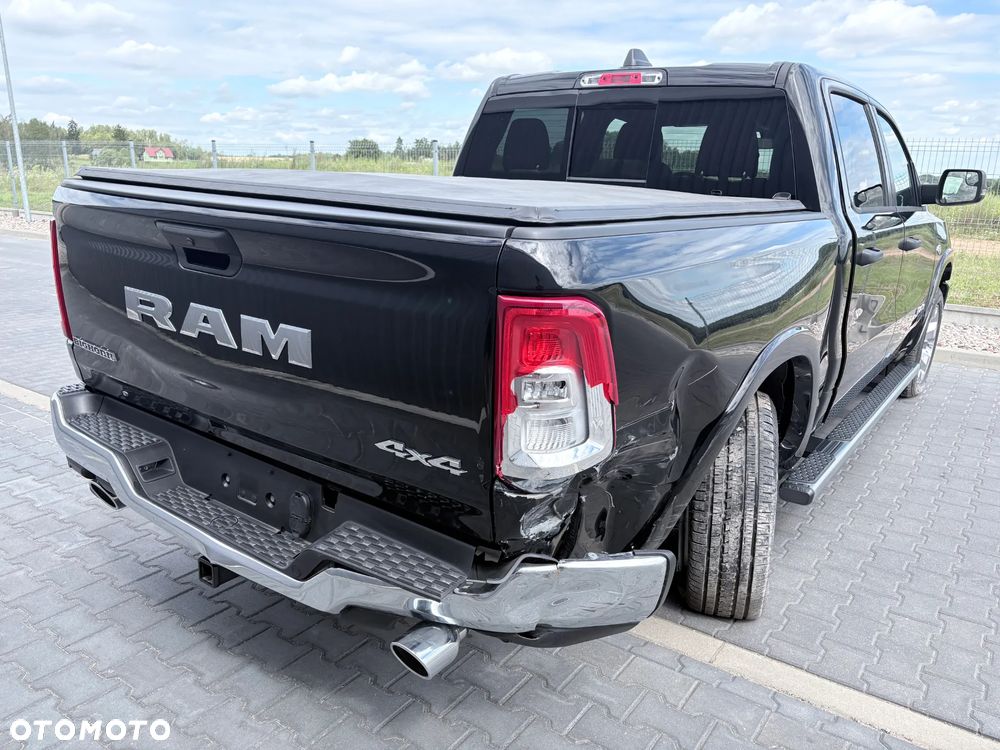 RAM 1500 - 4