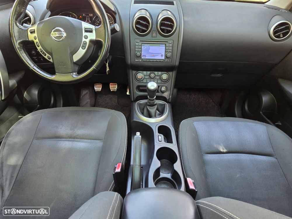 Nissan Qashqai 1.6 dCi Tekna Premium 18 - 9