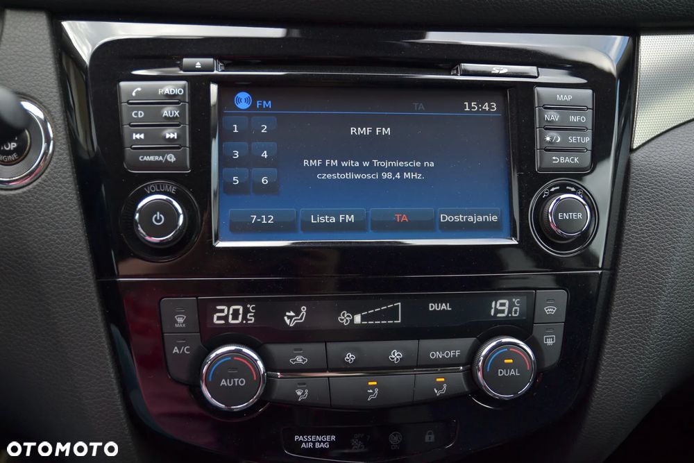 Nissan Qashqai 1.6 DCi N-Connecta EU6 - 22