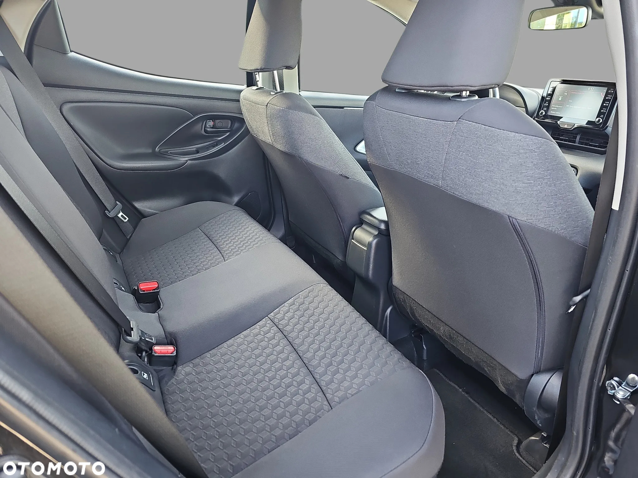 Mazda 2 - 15