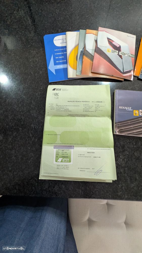 Renault Clio 1.2 16V Confort - 13