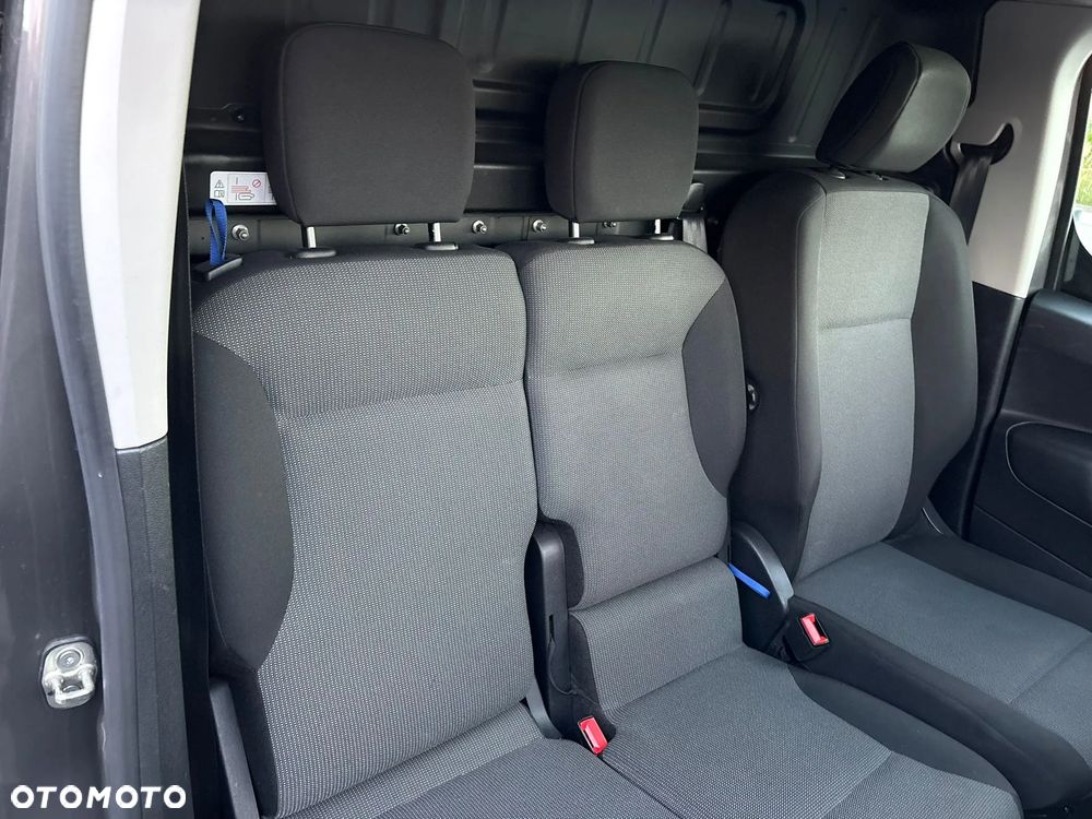 Peugeot Partner _ AUTOMAT _ 1.5 BleuHDI 130KM _ Full Wersja - 13