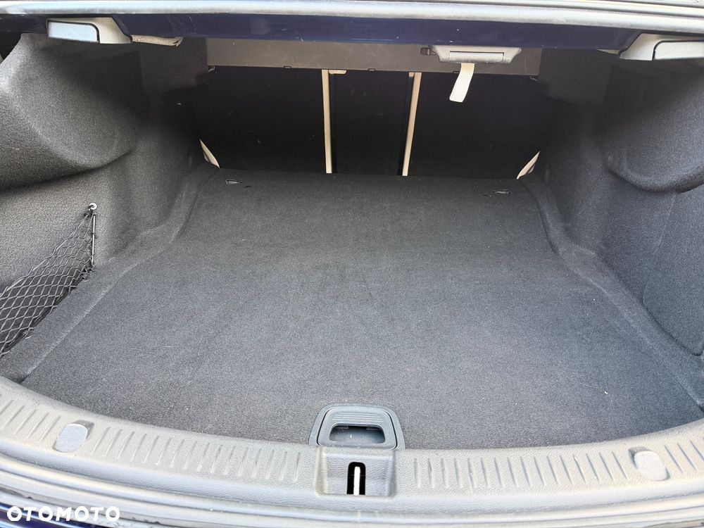 Mercedes-Benz Klasa E 200 d 9G-TRONIC - 16