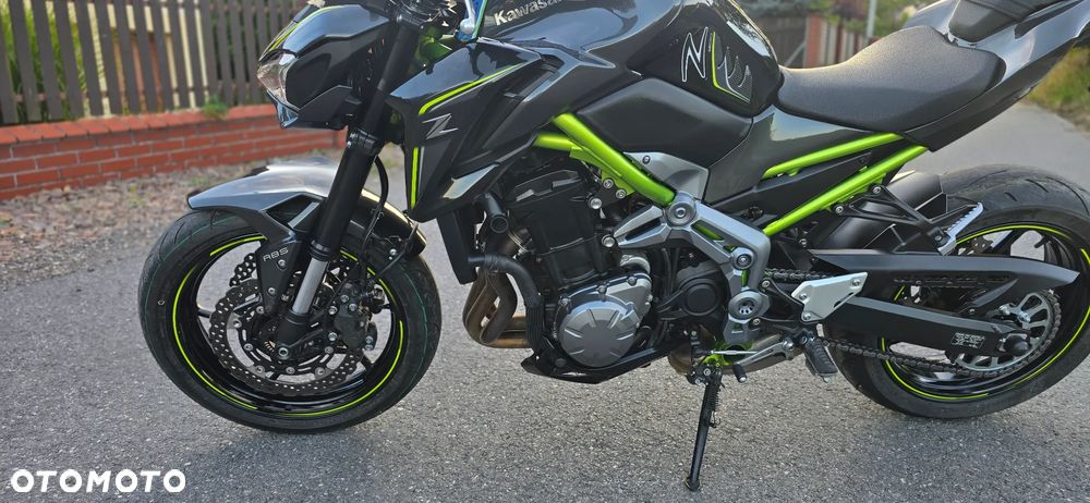 Kawasaki Z 900 - 22