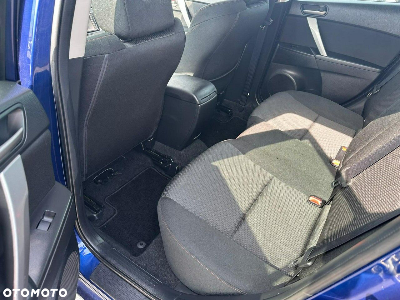 Mazda 3 - 11