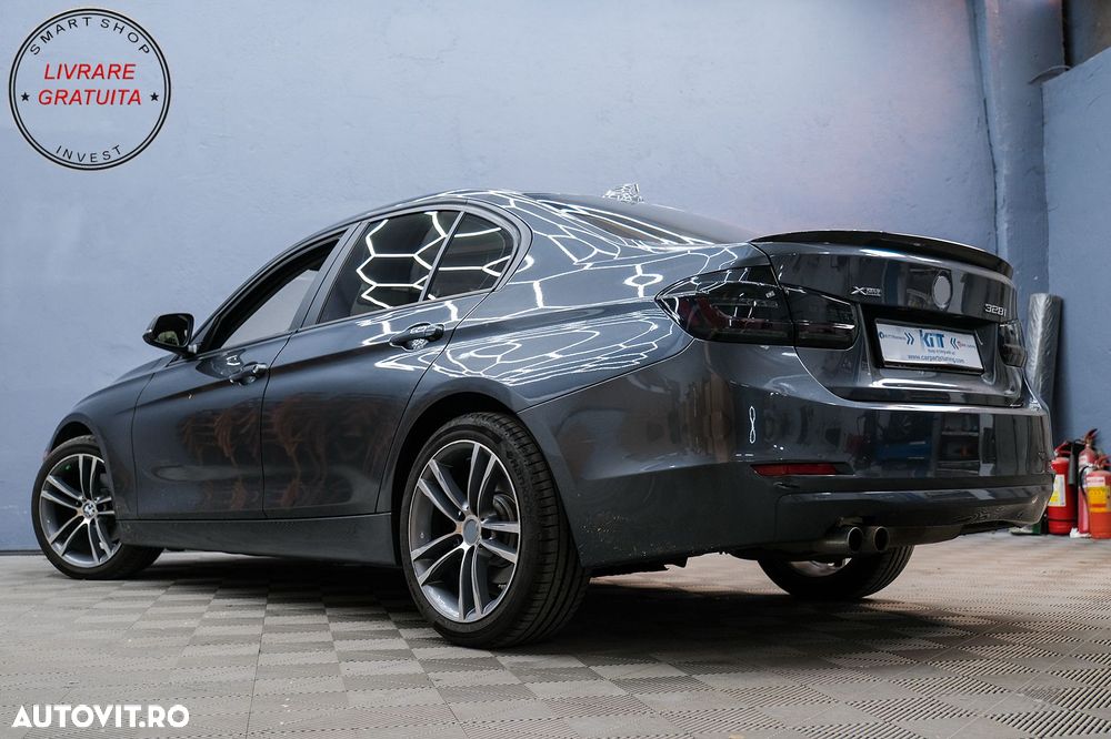 Stopuri LED BAR BMW Seria 3 F30 (2011-2019) Negru Fumuriu LCI Design cu Semnal Din- livrare gratuita - 14