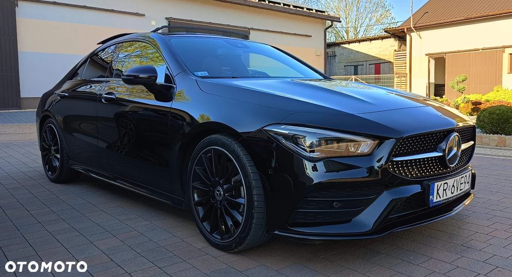 Mercedes-Benz CLA 220 4-Matic AMG Line 7G-DCT - 1