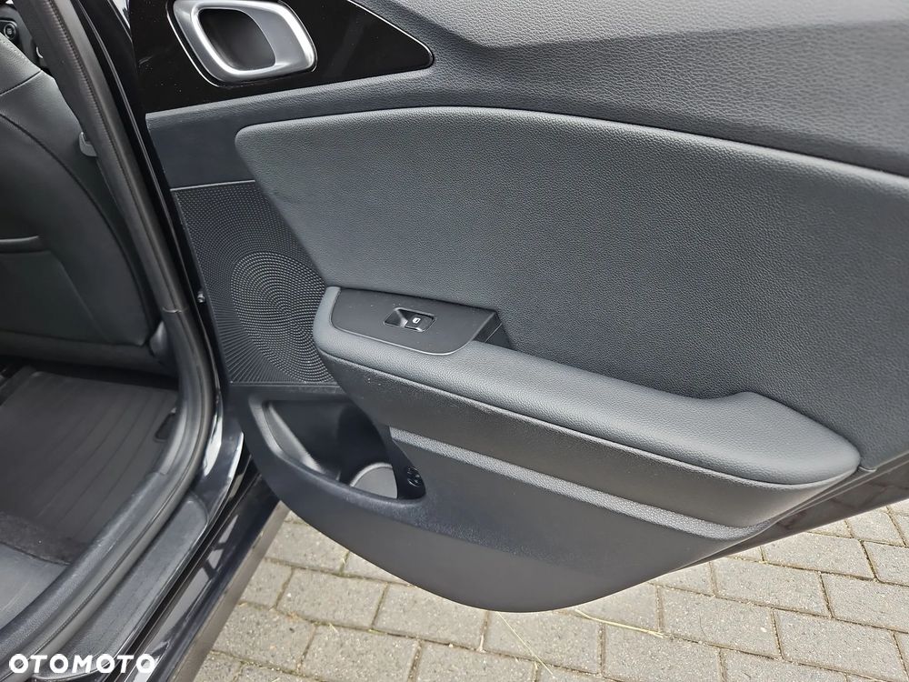 Kia Ceed 1.5 T-GDI Tribute DCT - 28