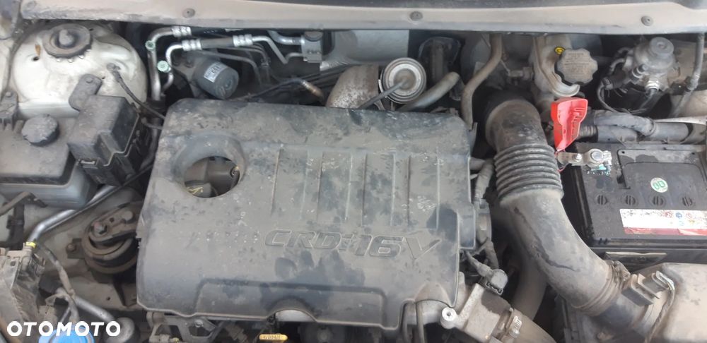 KIA SOUL I 09- SILINIK 1.6CRDI 115 KONI D4FB skrzynia biegów maska dzwi zderzak klapa tył  LAKIER -A1 - 4