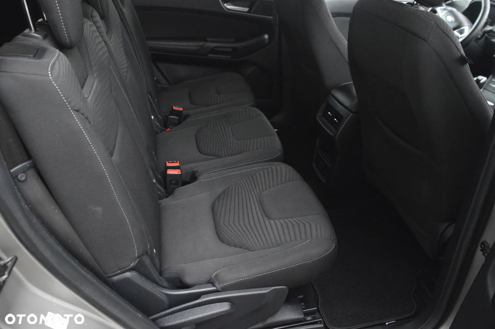 Ford S-Max 2.0 TDCi 4WD Titanium - 26