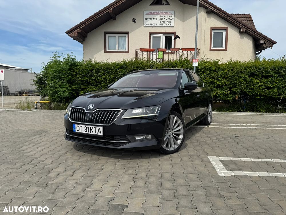 Skoda Superb 2.0 TDI DSG 4X4 Style - 1