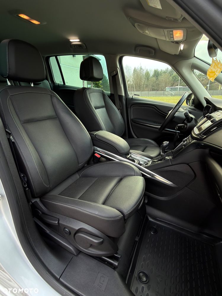 Opel Zafira 2.0 D (CDTI) Automatik Business Innovation - 21