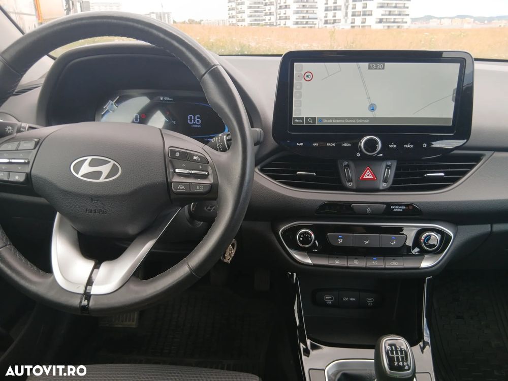 Hyundai i30 1.5 96CP M/T Comfort - 7