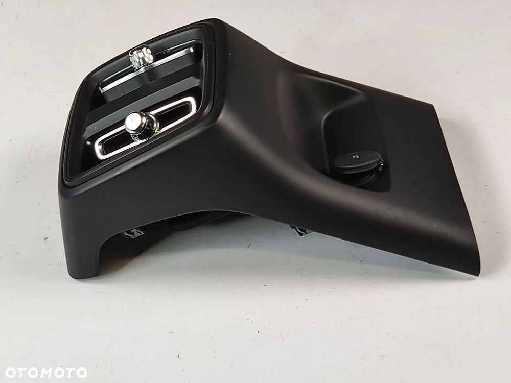 VOLVO XC40 17-21 r Kratka Nawiewu Panel Tunelu Środkowego - 2